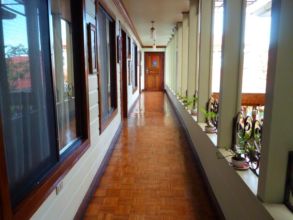 Hotel Don Carlos San José Esterno foto